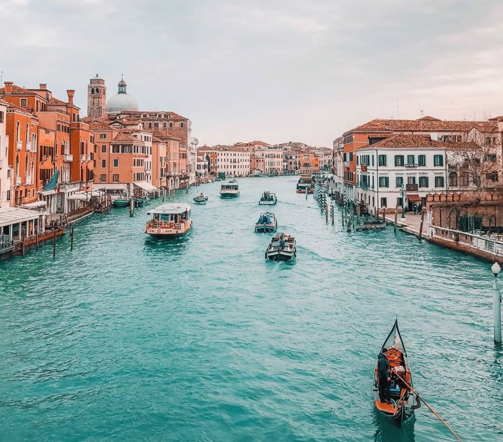 The Most Inexpensive Instagrammable Places In Venice ‘The Floating ...